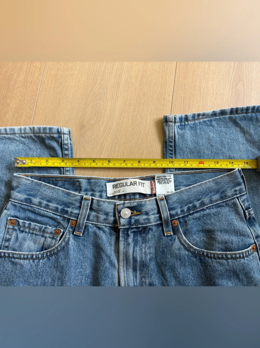 Levi’s 505 Vintage 30 x 31 Jeans